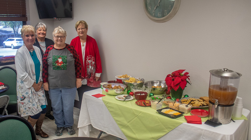 Stephens Memorial Hospital unveils new cafeteria, dining room
