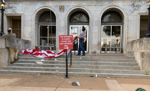 Falling flag causes minor damage to Stephens County Courthouse