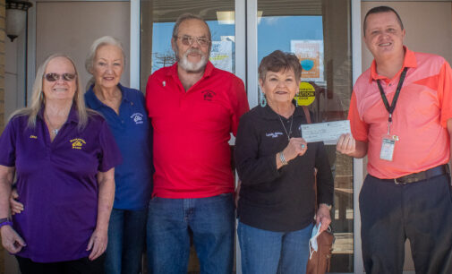 Elks Lodge #1480 makes donation to Meals on Wheels