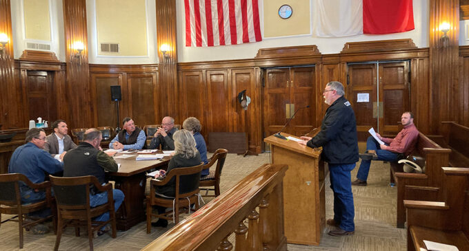 Stephens County Commissioners approve fuel bids, take care of routine business