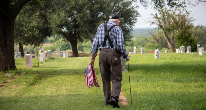 Volunteers help with Memorial Day project at cemetery; annual ceremony scheduled for Monday morning at courthouse