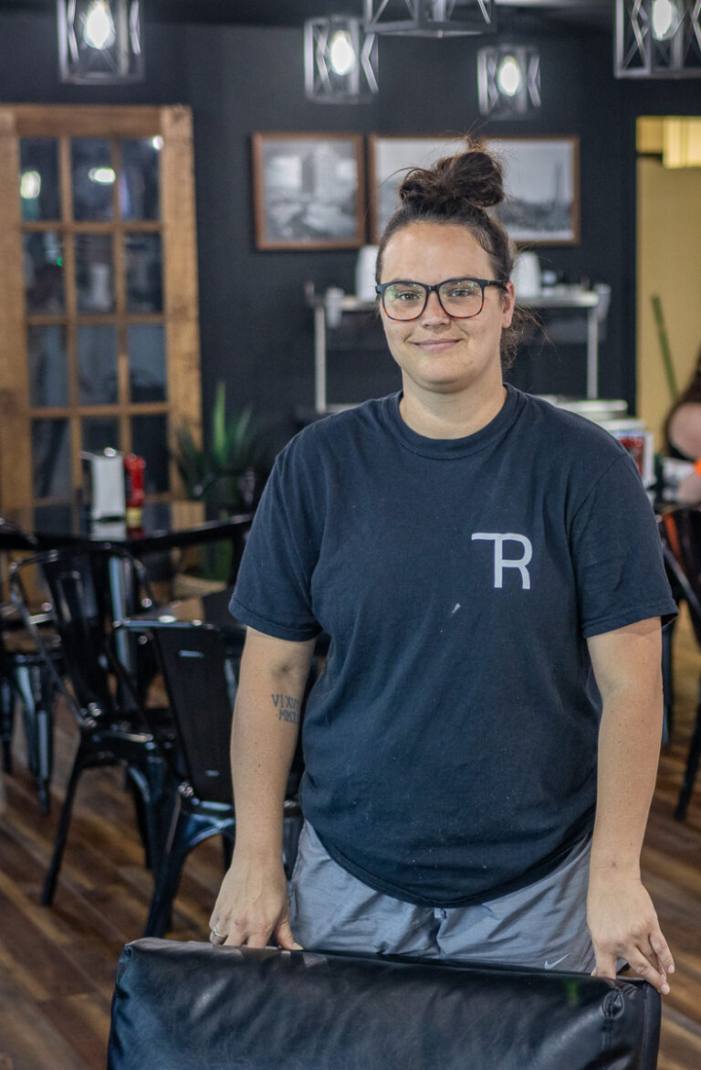 Boomtown Burgers officially opens with ribboncutting Breckenridge Texan