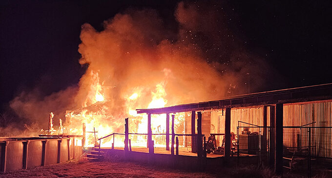 Fire destroys Shawna’s Bake Barn early Sunday morning