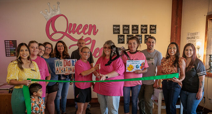 Queen Clean hosts ribbon-cutting ceremony