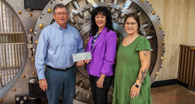 Clear Fork Bank makes donation to Public Art Contest hosted by City of Breckenridge, Chamber of Commerce