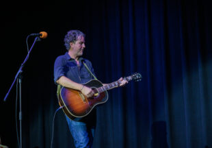 Reid Bros. concert at the National Theatre (Photos by Tony Pilkington)