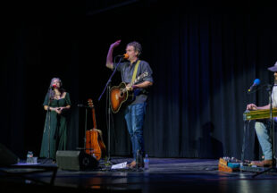 Reid Bros. concert at the National Theatre (Photos by Tony Pilkington)