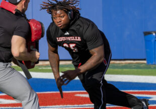 Louisville Cardinal Jerry Lawson in Dallas – Photos by Tony Pilkington and Brant Thurmond