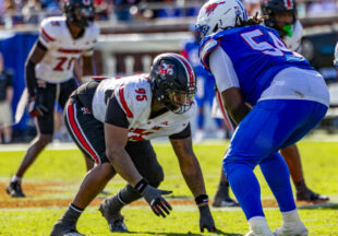 Louisville Cardinal Jerry Lawson in Dallas – Photos by Tony Pilkington and Brant Thurmond