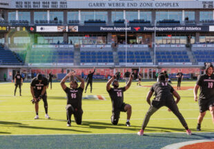 Louisville Cardinal Jerry Lawson in Dallas – Photos by Tony Pilkington and Brant Thurmond