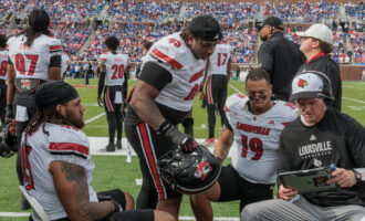 Covering a Buckaroo on the big stage: A Breckenridge reporter’s trip to see Jerry Lawson play DI Football