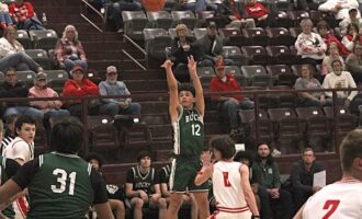 Buckaroos push Eagles to brink in close bi-district loss Buckaroos push Eagles to brink in close bi-district loss