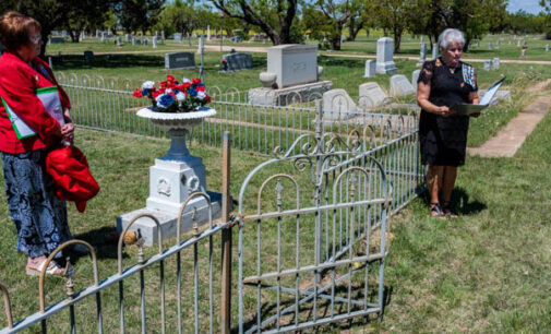 Lee’s Legion Chapter of DAR honors founder, celebrates 100th anniversary