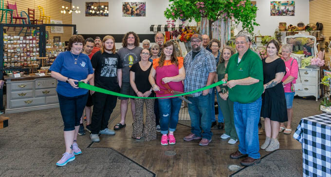 Vintage Butterfly celebrates new location with ribbon cutting