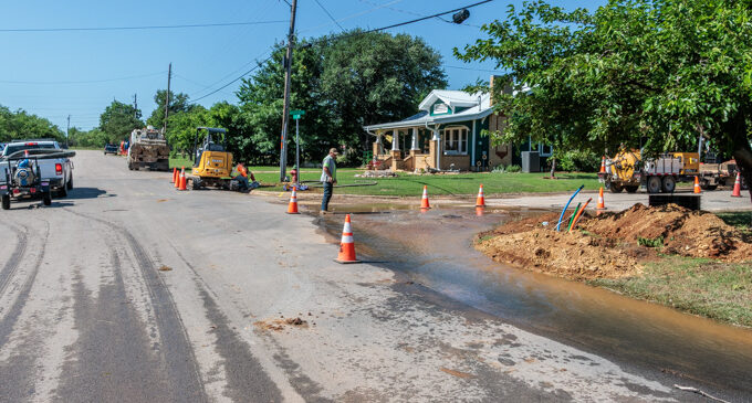 City works to repair water line broken by fiber-optics company, issues boil water notice for southeastern portion of city
