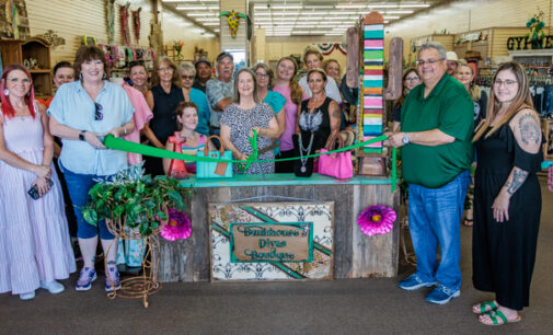 Bunkhouse Divas holds ribbon cutting for new location