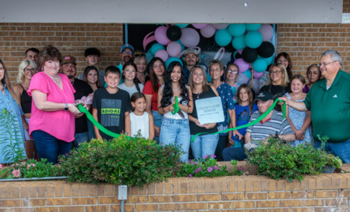 Golden Glow Esthetics marks grand opening with ribbon cutting