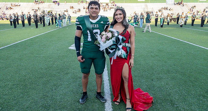 Analia Palacios crowned 2026 Buckaroo Homecoming Queen