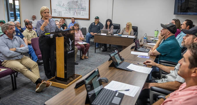 Breckenridge City Commission reverses course on fire station plans, updates zoning for vape shops, tiny homes